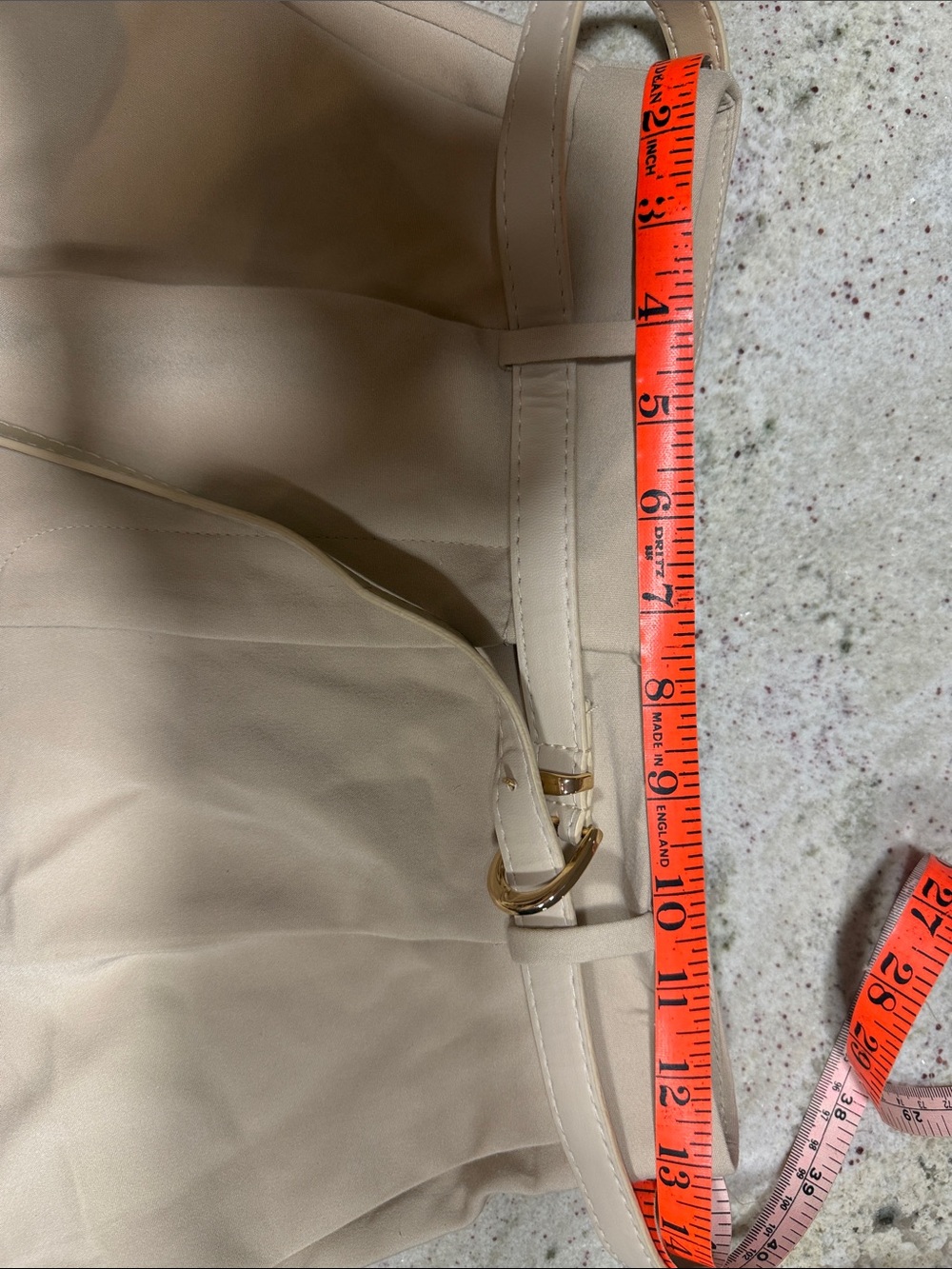 Zara High-Waist Pleated Shorts with Belt - Cream - Picture 5 of 7